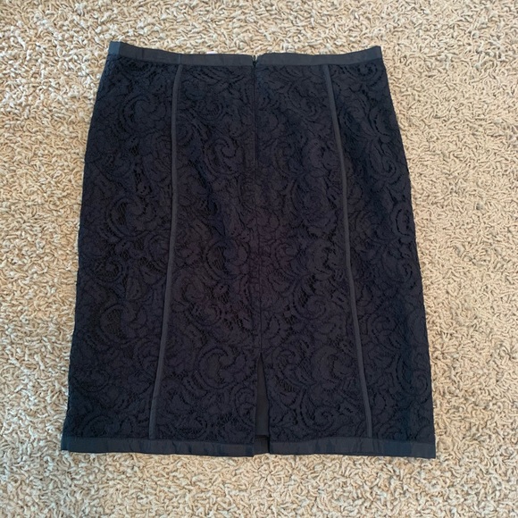 Banana Republic Black Lace Skirt - Picture 2 of 4